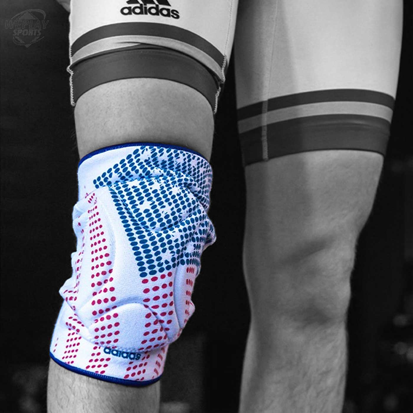 Adidas Dual Color Reversible Wrestling Knee Pad - White Red Blue